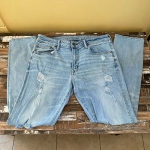 American Eagle Athletic fit (mens jeans) 33x32